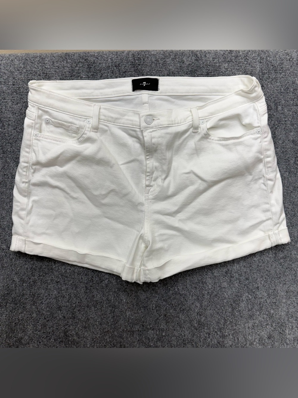 7 For All Mankind White Denim Jean Shorts Cuffed Stretch Womens Size 34